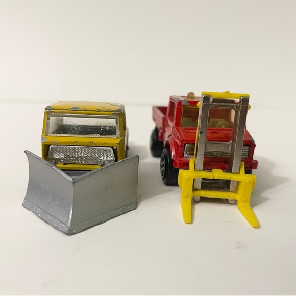 Lot of 4 Vintage Majorette Benton Cement Truck Ford Oil Tanker Bernard Semi - Picture 9 of 14